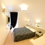Roma 3*