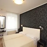 Roma فندق