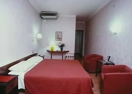 Roma 3* Trieste