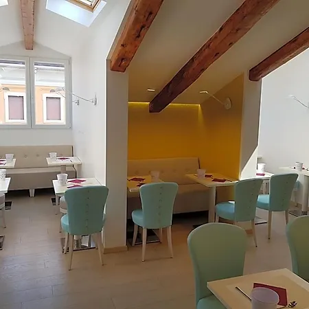 Hotel Roma Trieste