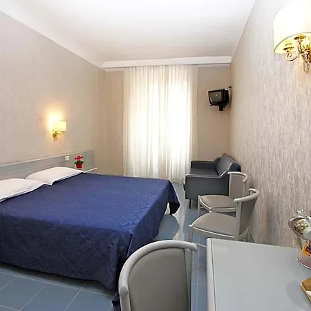 Roma 3* Trieste
