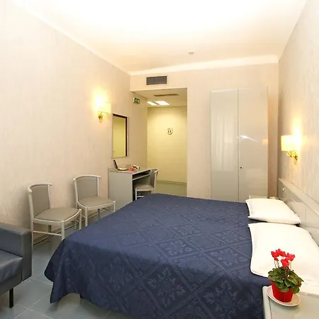 Roma 3* Trieste
